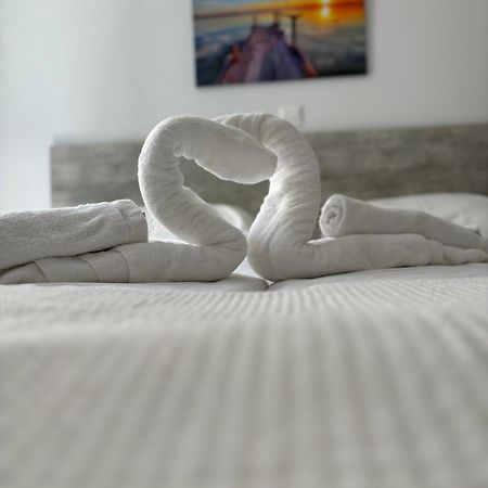 Luca Apts Napa ไอยานาปา ภายนอก รูปภาพ