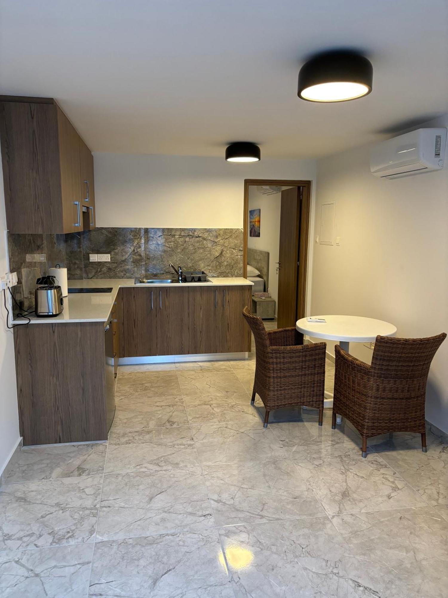 Luca Apts Napa ไอยานาปา ภายนอก รูปภาพ