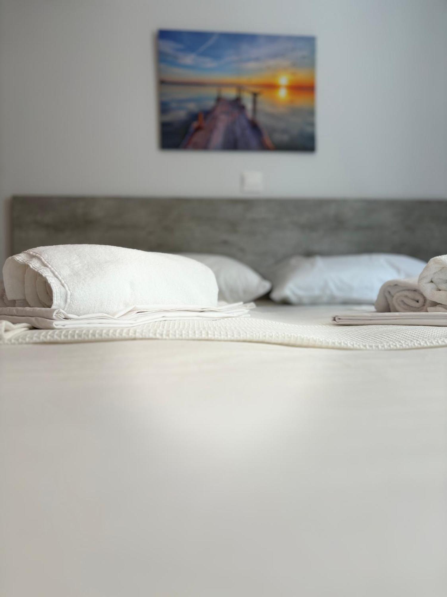 Luca Apts Napa ไอยานาปา ภายนอก รูปภาพ